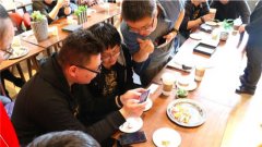 正在小米之门第贸天阶